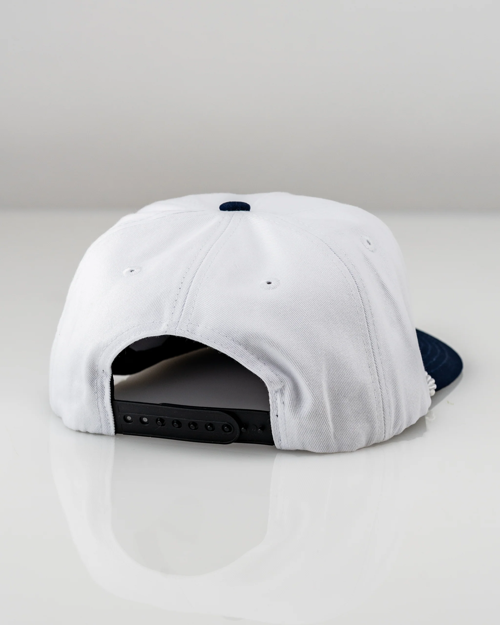 Edel Legacy Embroidered Hat - Image 9